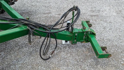 USED JOHN DEERE 750