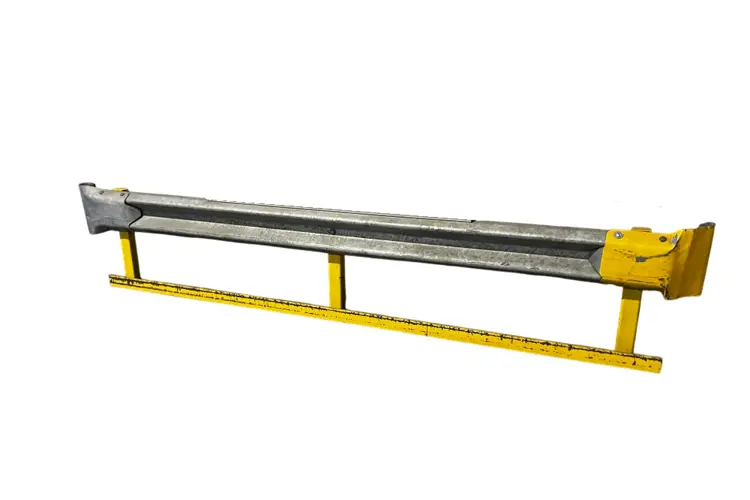 Used _UNKNOWN_ _UNKNOWN_ Guard Rails Rhode Island US | American Surplus #1268231