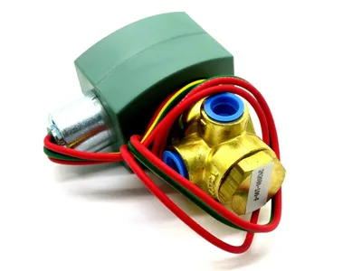 NEW ASCO 8320G174 SOLENOID VALVE