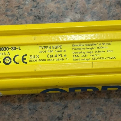USED Omron F3SG-4RA0830-30-L