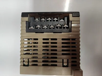 USED OMRON CONTROLLER