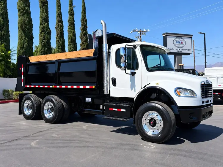 Used 2017 FREIGHTLINER M2 Carhaulers California US | Lillo Machinery #1542395