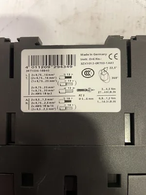 Siemens 3RT1036-1BB40 IEC AC-3 Contactor 15/22kW 230/400/690V 24V coil