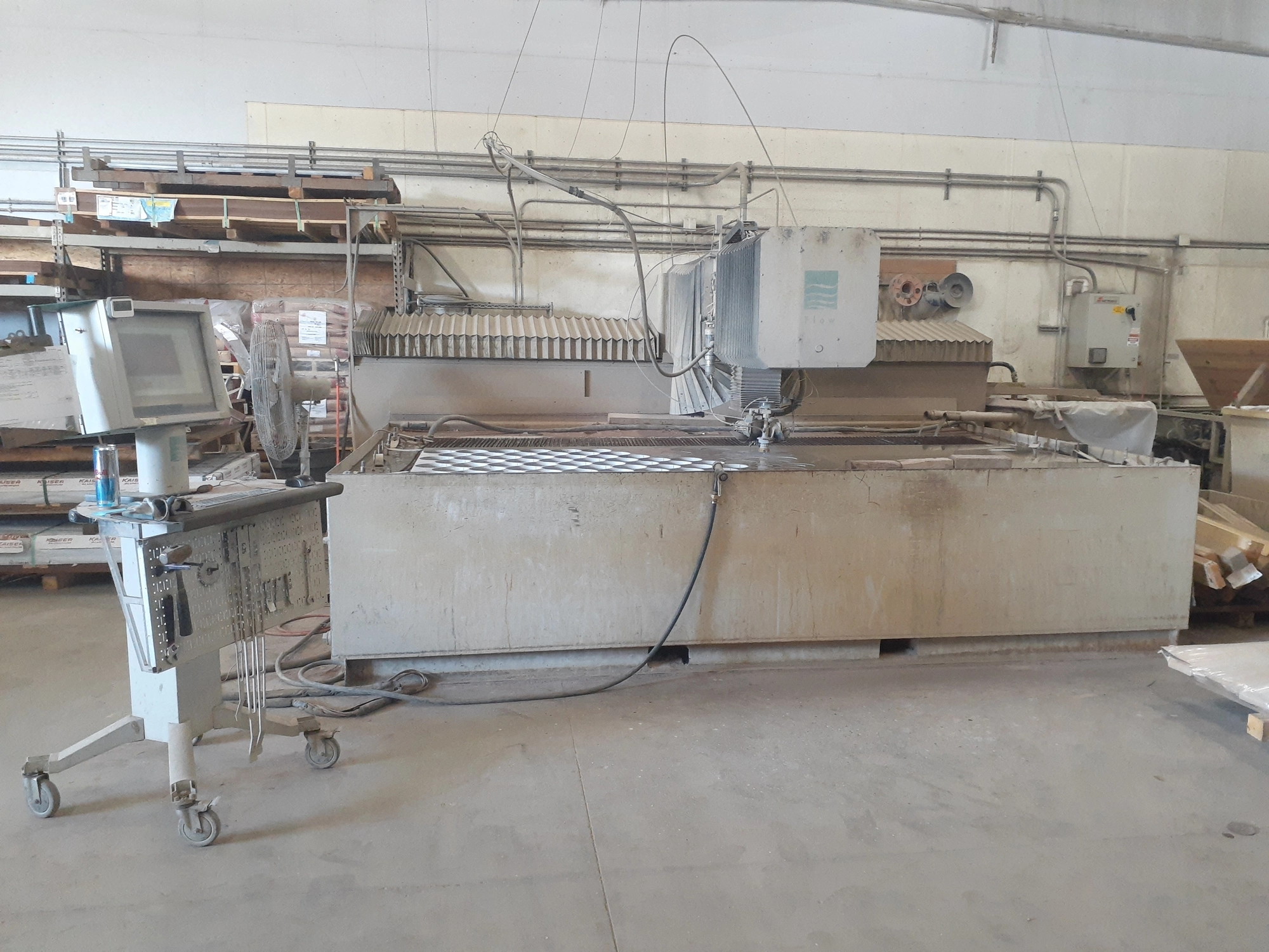 USED 2003 FLOW IFB 6012