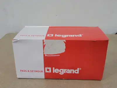 NEW LEGRAND PS20AC1W