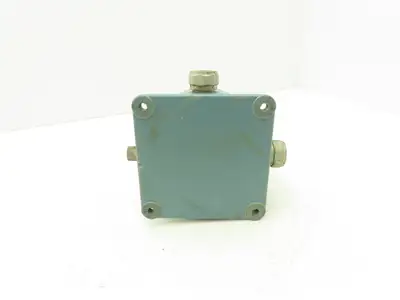 Foxboro RTT10-AQFSN000-H Temperature Transmitter 200-400°F 30VDC Haz Loc