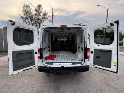 Used 2017 NISSAN NV 2500 Vans Florida US | Truck and Van Outlet #1509204