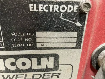Used LINCOLN IDEALARC 250 Welding Machinery (Other) Ohio US | HGR 24 #1285652