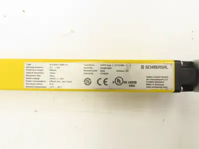 Schmersal SLC440-ER-0890-14-01 Safety Light Curtain Transmitter & Receiver Set