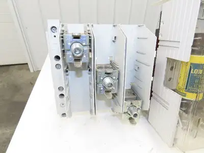 Wohner Copper Busbar 42" 3 Pole Supports w/Connection Set/Cover & Fuse Holder