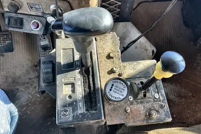 Used 1993 FORD L-9000 Dump trucks North Carolina US | Proxy Equipment #1382889