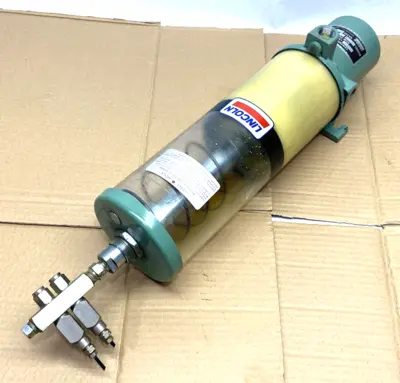 USED LINCOLN SERIES E CENTRO-MATIC GREASE LUBRICANT RAM PUMP, 20-1 RATIO