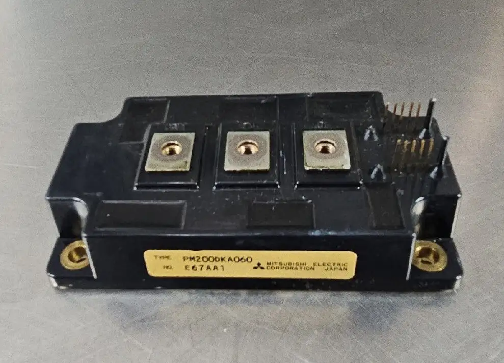 USED Mitsubishi Mitsubishi PM200DKA060