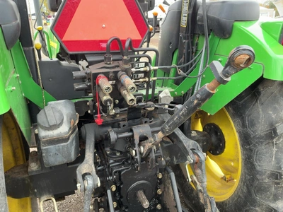 Used 2003 JOHN DEERE 5420 Utility Tractors Michigan US | Miedema Asset Management Group #1579210