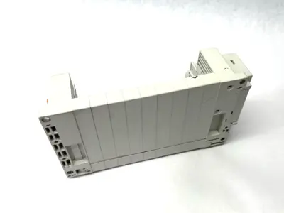 USED SMC 9-STATION PNEUMATIC MANIFOLD ASSEMBLY UNIT