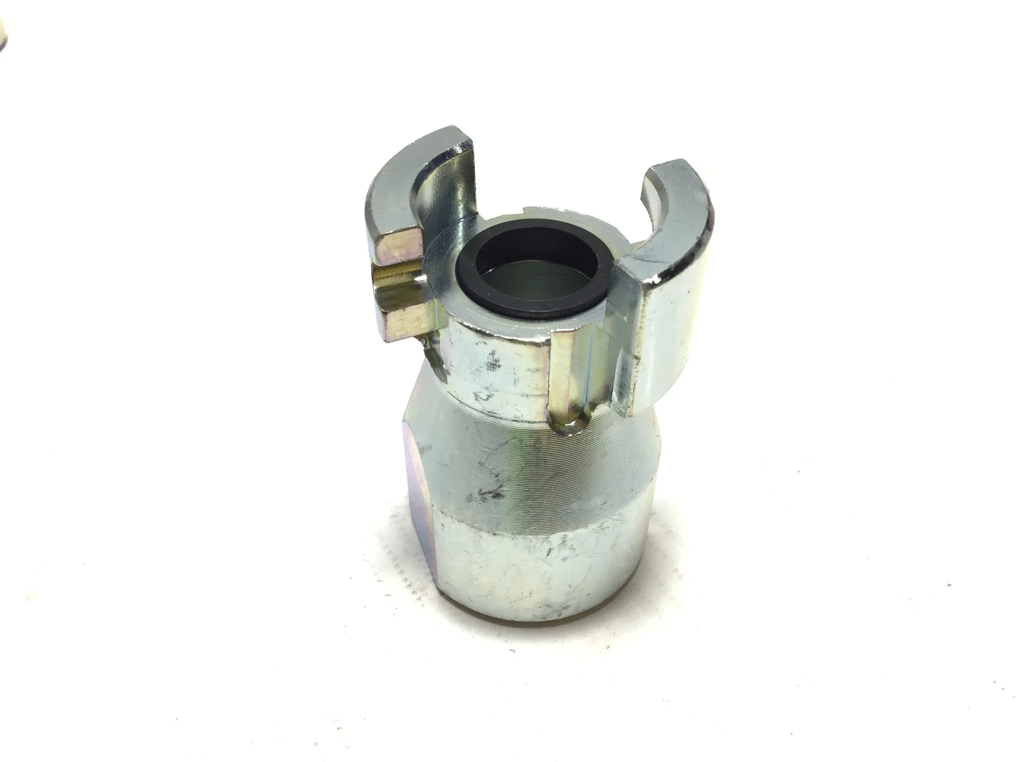 Female Non Locking Tube Coupling 3/5″ (Lot of 8) PK3