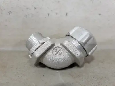 NEW THOMAS & BETTS 5252AL
