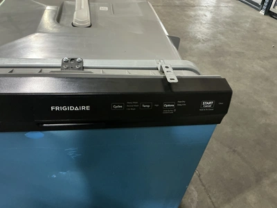Used FRIGIDAIRE FFCD2413US7B Dishwashers Michigan US | Miedema Asset Management Group #1342138