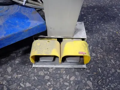 USED 1999 SAF CURVATRICI DS 60 HV