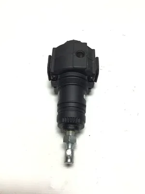 Norgren R74G-4AT-RMG Pneumatic Regulator 300 PSIG (21Bar) 150 PSIG  (10.3Bar)