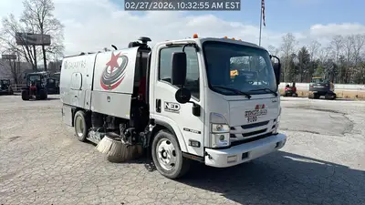 New | in-Stock 2023 STEWART-AMOS GALAXY R6 Street Sweeper North Carolina US | National Equipment Dealers #1422804