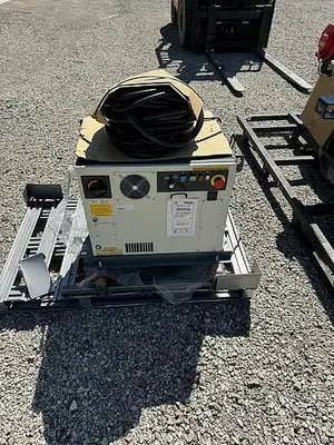 Used FANUC M-410IC/110 NEW NEVER USED 4 AXIS PALLETIZING ROBOT WITH R-30IB PLUS CONTROLLER Palletizers | Harbor Machinery Inc. #1283377