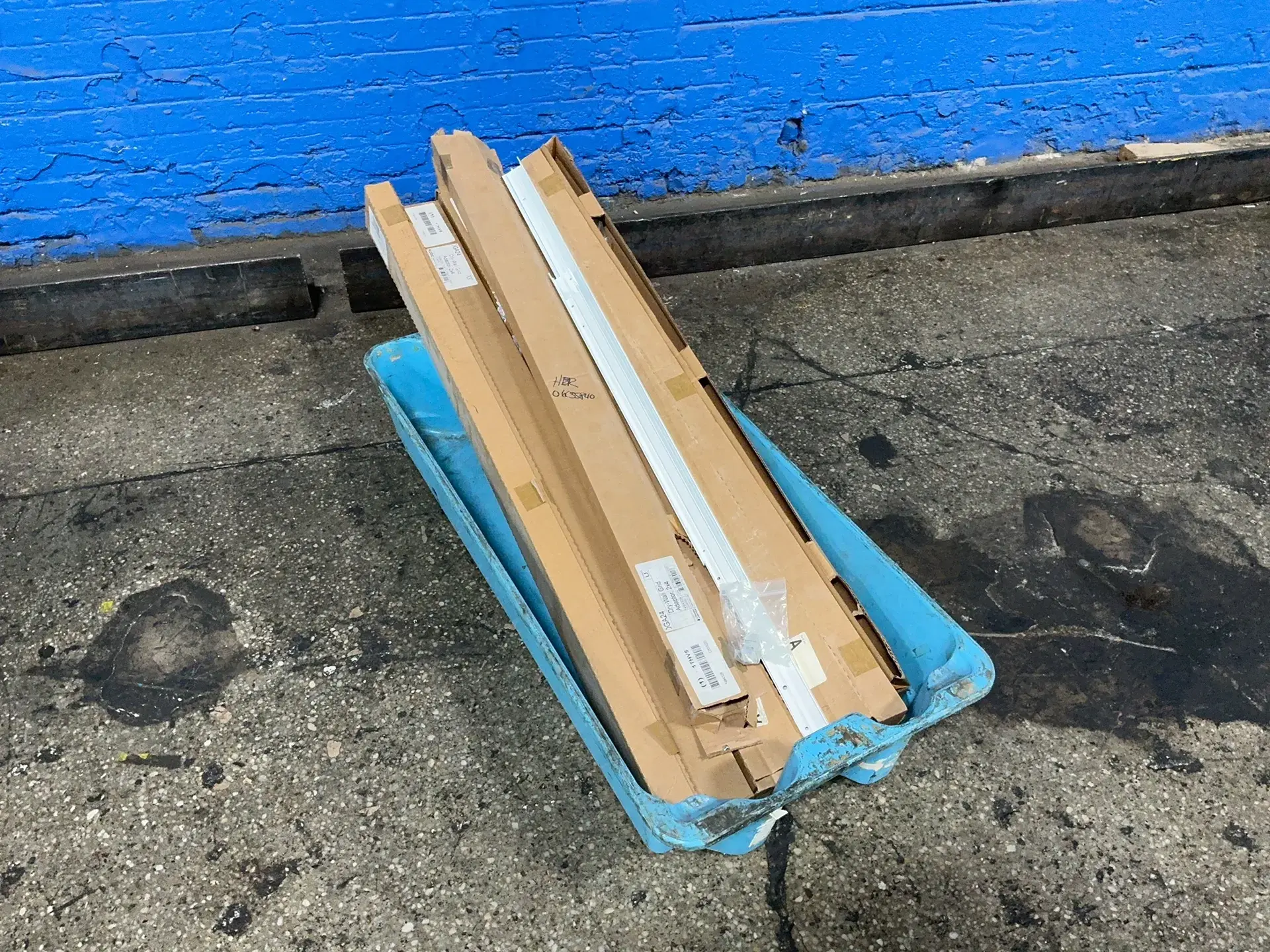 Used LITHONIA LIGHTING DGA24 Lighting Ohio US | HGR 24 #1300084