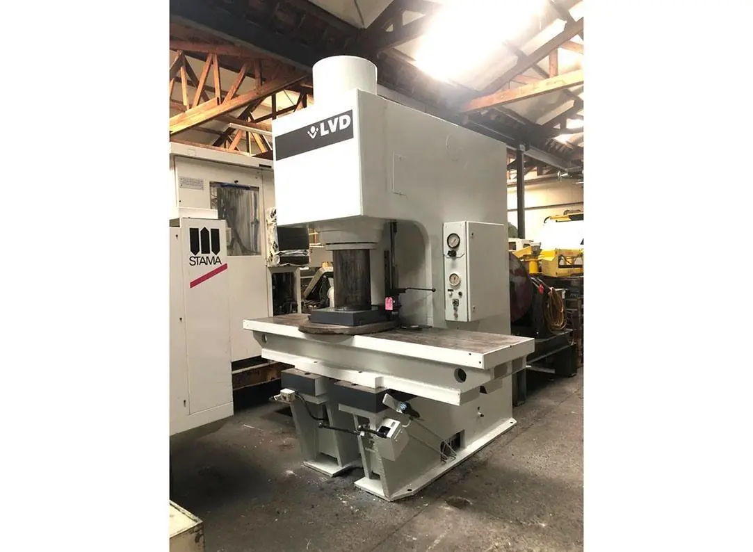 USED STANKO 250 TON