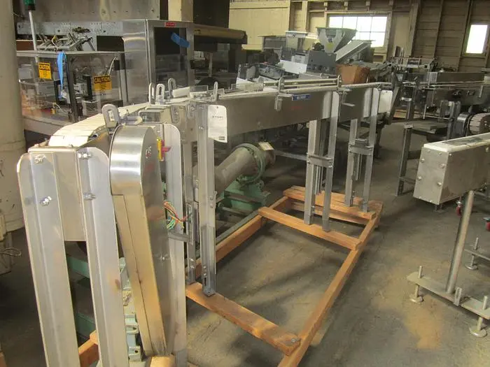 Conveyor, Belt, 3" x 9', S/st, 0.75 Hp, 30 Degree Turn, #C739206
