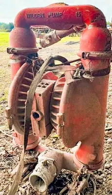 Used WILDEN 15 DIAPHRAGM PUMP Positive Displacement Pumps Pennsylvania US | East West Machinery & Drilling #1417838