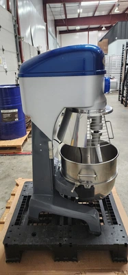 USED 1900 VOLLRATH MIX1040