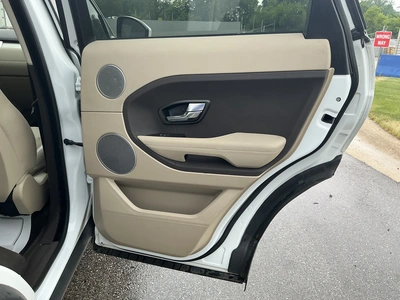USED 2015 LAND ROVER RANGE ROVER EVOQUE P