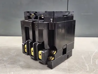 USED SQUARE D 8536SDO1V02S