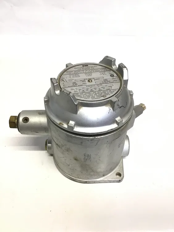 Used BARKSDALE D1X-A80-UL Relays & Switches Pennsylvania US | Moses B Glick #989804