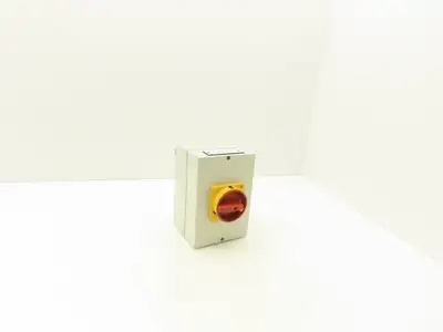 Allen Bradley 194E-A25-1756 Disconnect Load Switch 25A 600V 3PH 7x5x4" Enclosure