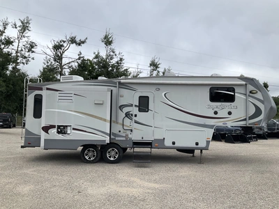 Used 2011 HEARTLAND GREYSTONE M-29RL Campers, Caravans, Motorhomes Michigan US | Miedema Asset Management Group #1384742