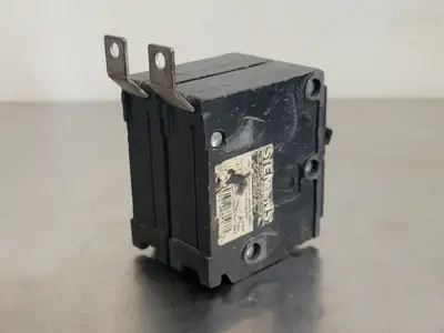 35 Amp, 2 Pole, 120/240 volts Circuit Breaker