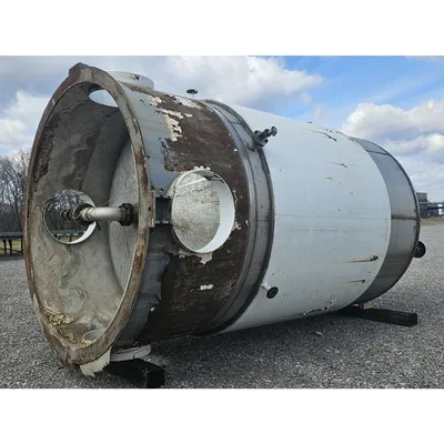Used 6,850 Gal. Stainless Steel Liquid Mix Tank Jacketed