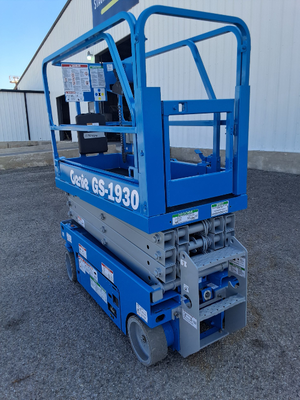 USED 2018 Genie GS-1930