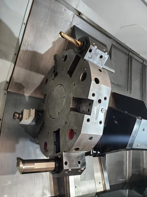 USED 2013 HAAS ST-40