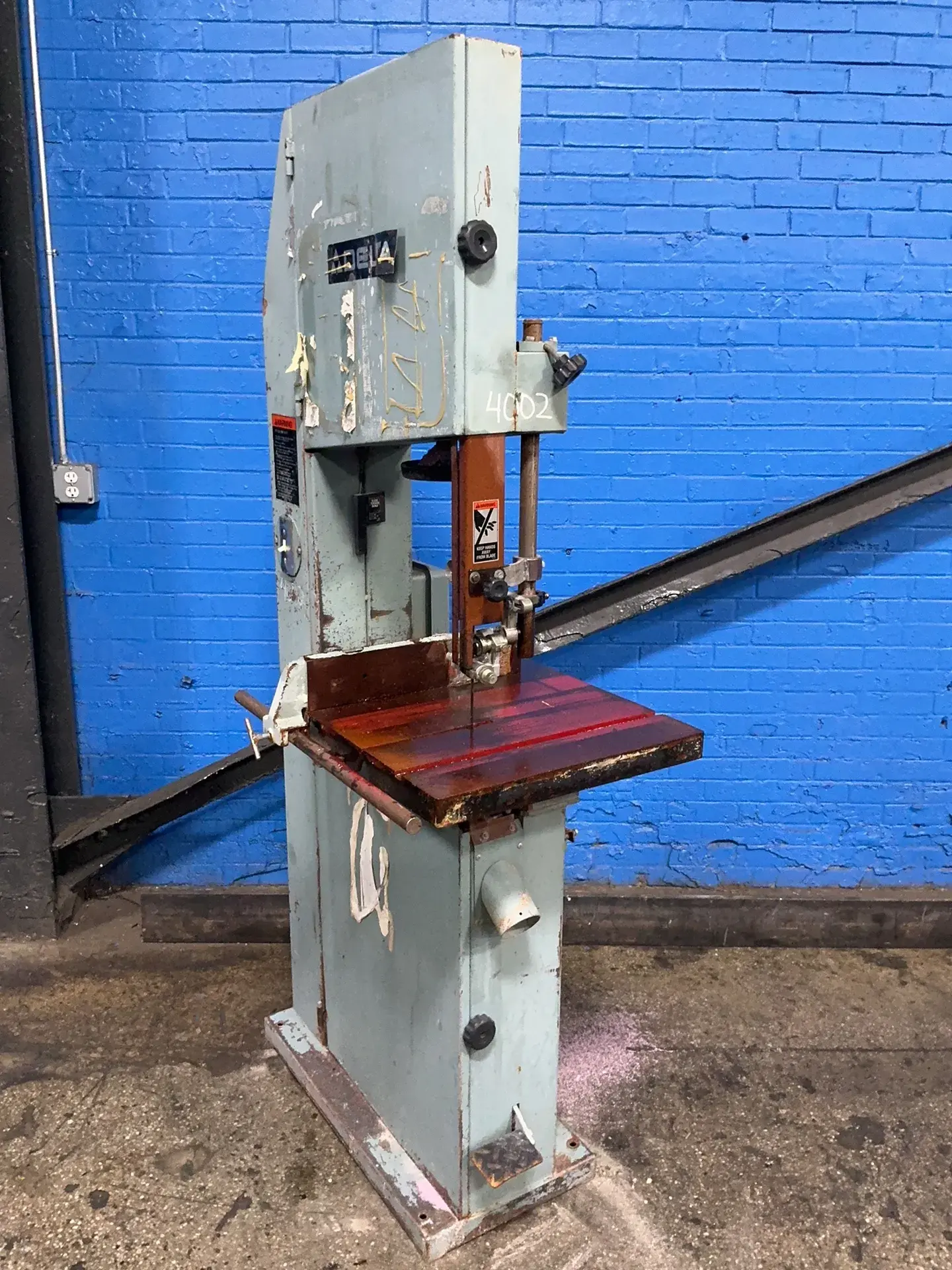 Used DELTA _UNKNOWN_ Woodworking Vertical Band Saws Ohio US | HGR 24 #1462154