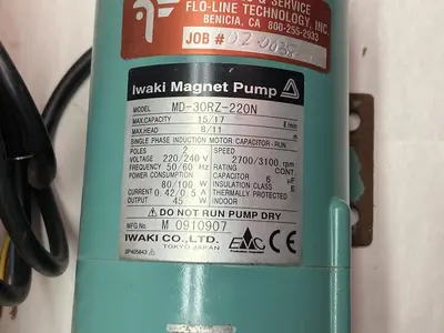 USED IWAKI MD-30RZ-220N