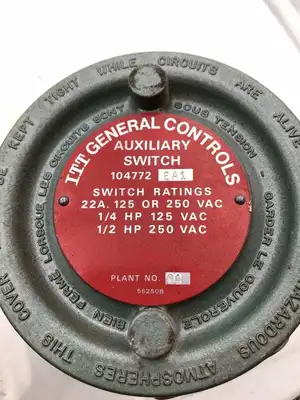 ITT General Controls Auxiliary Switch 104772EA1 / 104772EAX1 2 pcs.