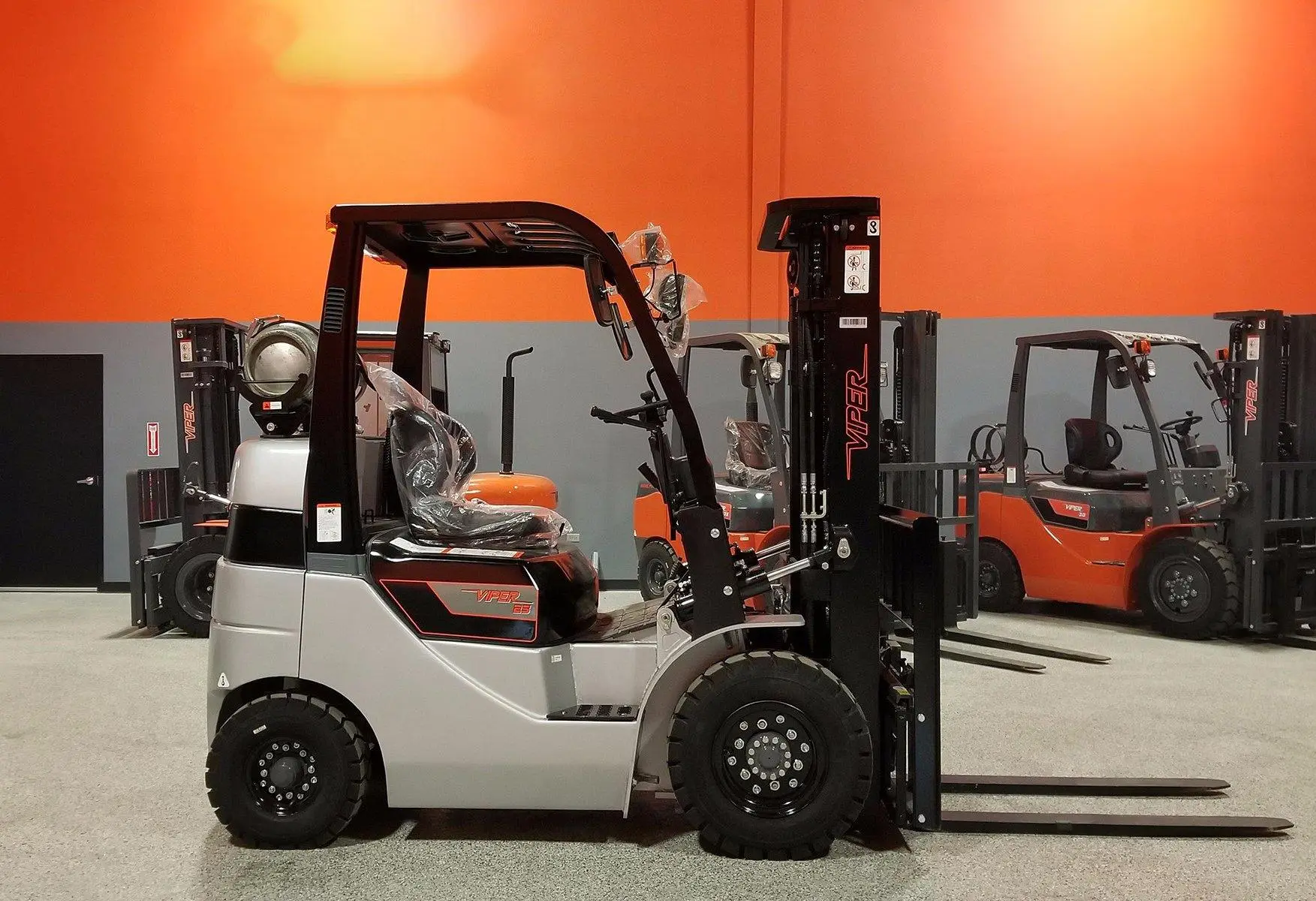 New | in-Stock 2026 Viper FY25 Internal Combustion Forklifts: Pneumatic Tire New York US | United Lift #1446908