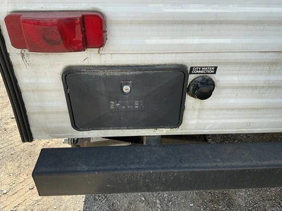 Used 2019 PRIME TIME NAVI 16FQ Campers, Caravans, Motorhomes Michigan US | Miedema Asset Management Group #1341094