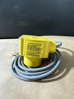 USED Banner QT50UVR3W