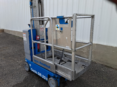 USED 2018 Genie GR-20
