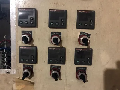 USED 1997 PHOENIX PHOENIX 4C50T PRESS