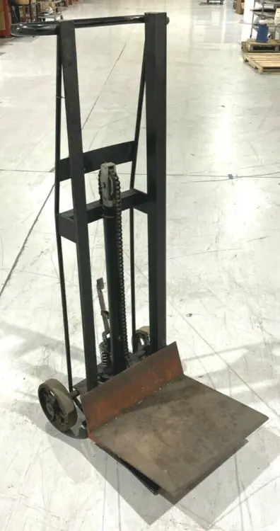 Used Maverick Industrial Sales Rolling Platform Lift Cart Platform Lifters Michigan US | Maverick Industrial Sales #1401588