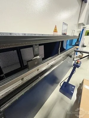 USED HSG HC1703